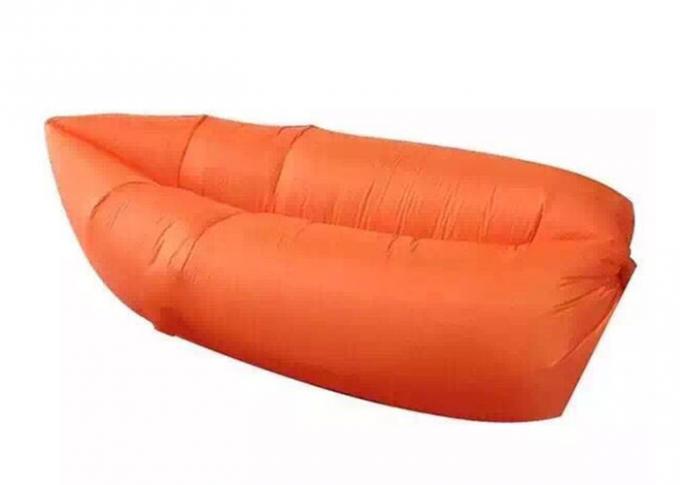 Kundenspezifischer fauler Treffpunkt-aufblasbarer Schlafsack/Sofa-/Bananen-Tasche für das Kampieren