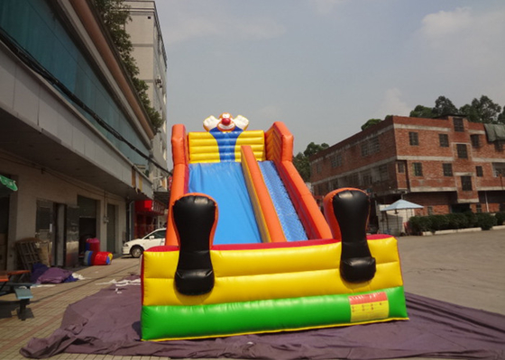 China 7m x 4m Happ Standard des Clown-Hinterhof-kommerzieller aufblasbarer Dia-EN14960 fournisseur