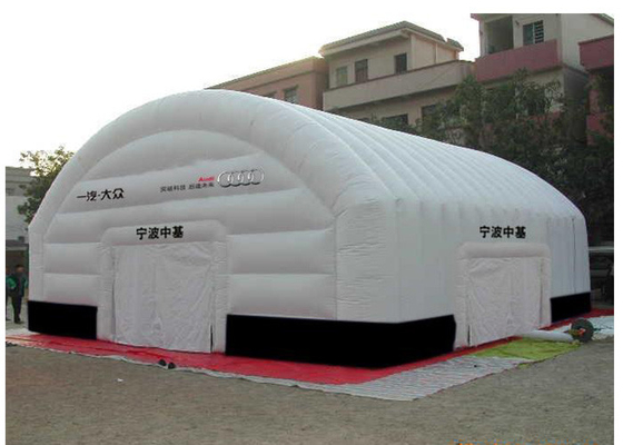 China Druckpartei-großes aufblasbares Luft-Zelt mit Logo im Weiß für die Heirat fournisseur