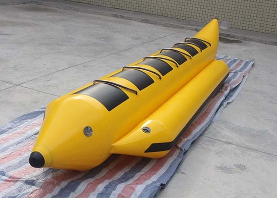 China Gelbes/Schwarzes 0.9mm PVC Flyfish aufblasbares Wasser-Spielwaren-Wasser-Spiel-Bananen-Boot fournisseur