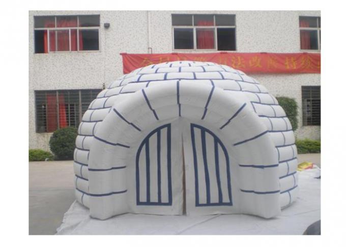 Weißes/blaues aufblasbares Campingzelt Ereignis-Zelt PVC-Material 10mL X 10mW x 6mH aufblasbares