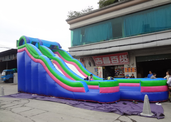 China 7 Meter der hohen riesigen Wasserrutsche-aufblasbar, große Wasserrutsche mit Swimmingpool fournisseur