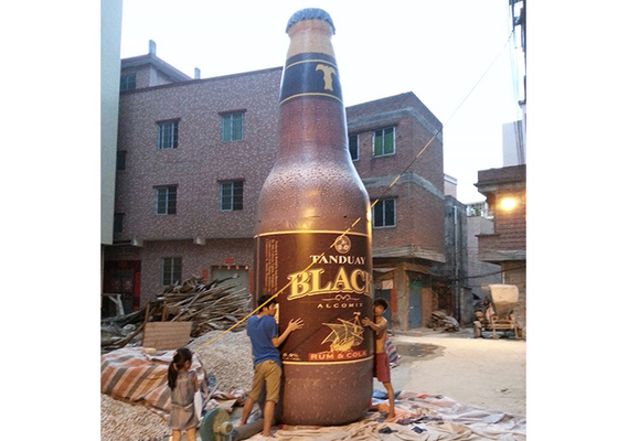China Attraktive aufblasbare Bierflasche, aufblasbare Repliken für besonderen Anlass/Werbung fournisseur