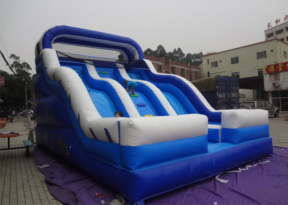 China Erwachsen-und Kinderspielplatz Commercia 0.55mm PVCs blaue riesige aufblasbare Wasserrutsche für Partei fournisseur