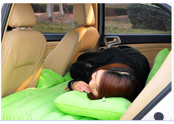 China Wasserdichtes grünes bewegliches aufblasbares Auto-Bett ohne chemische Gerüche/Tragen bequem fournisseur